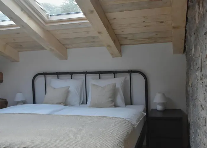 Viktor Estate דירה Deskle